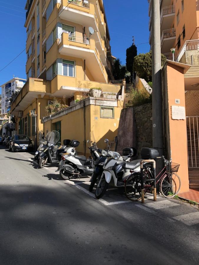 La Casa Della Nini Apartment Sanremo Bagian luar foto